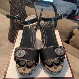 Coach Rana Calf Wedge Sandals Shoes Size 7.5